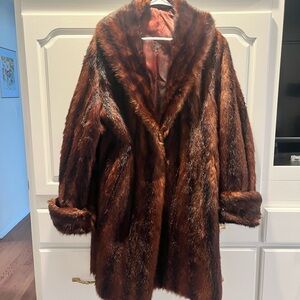 Vintage GUC Mink Brown Fur Coat